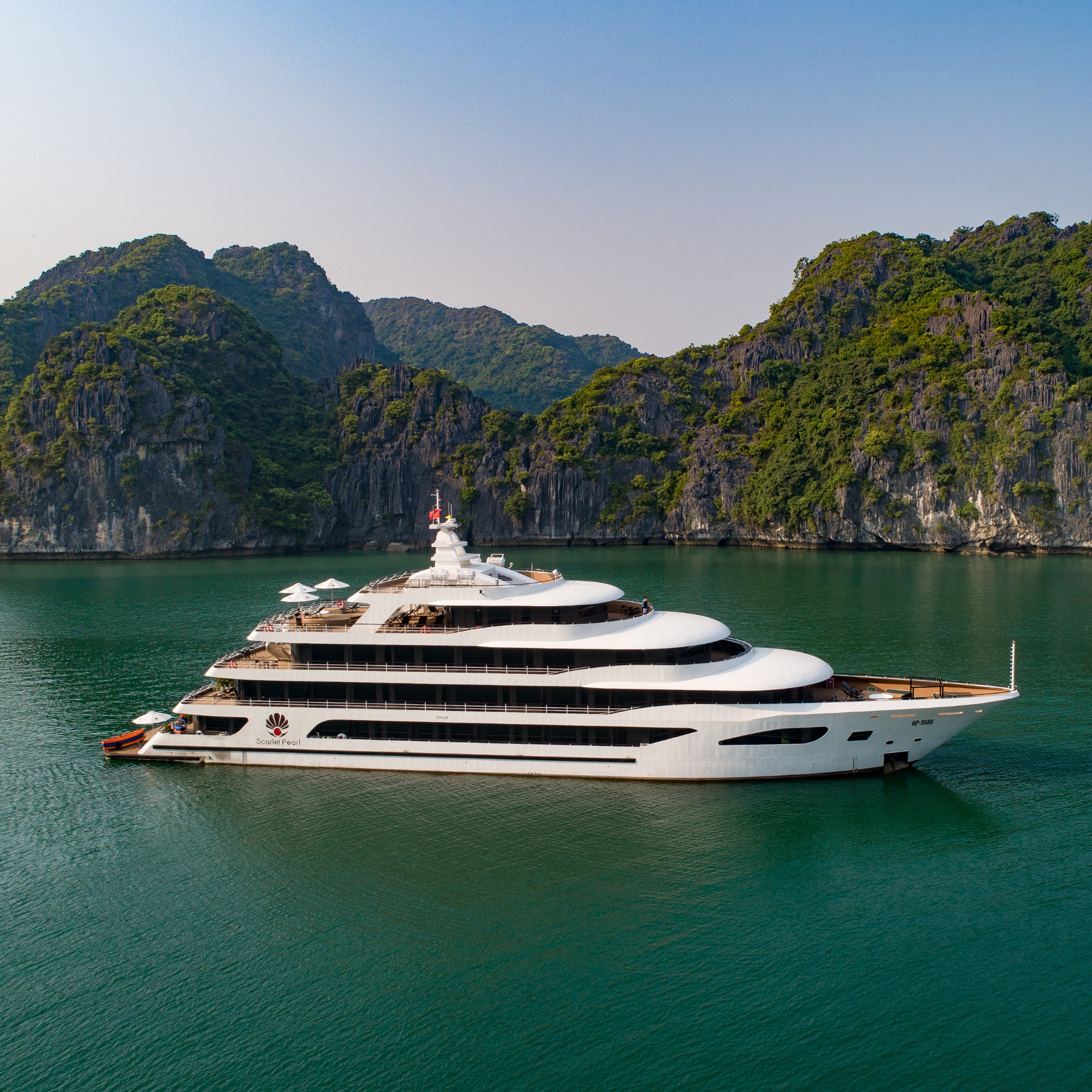 SCARLET PEARL CRUISE